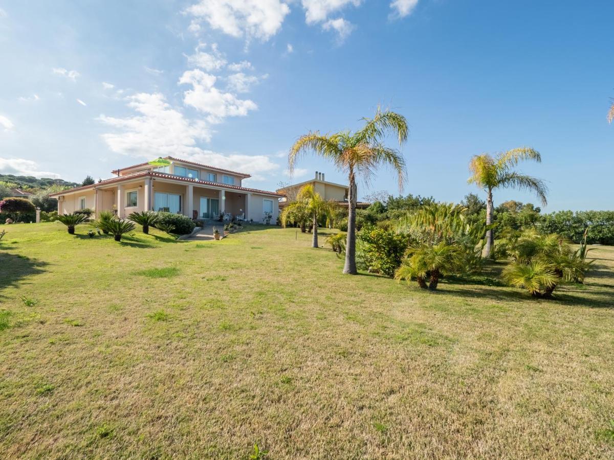 B&B Le Bouganville Capoterra Dış mekan fotoğraf
